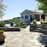 Thresher\'S House